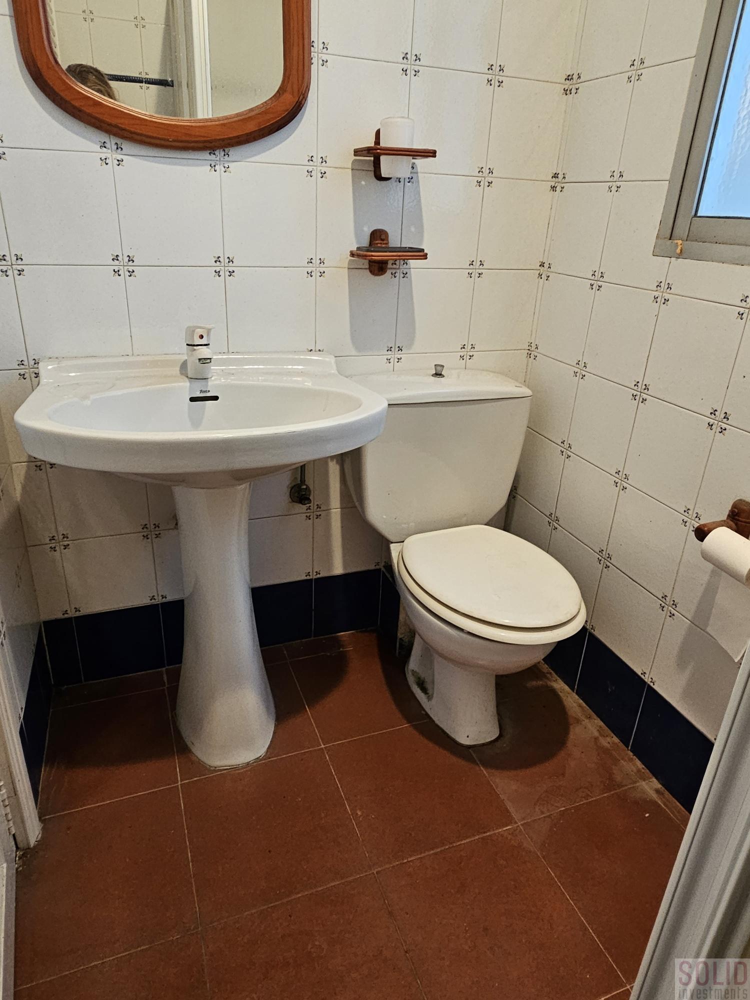 For sale of flat in Valencia