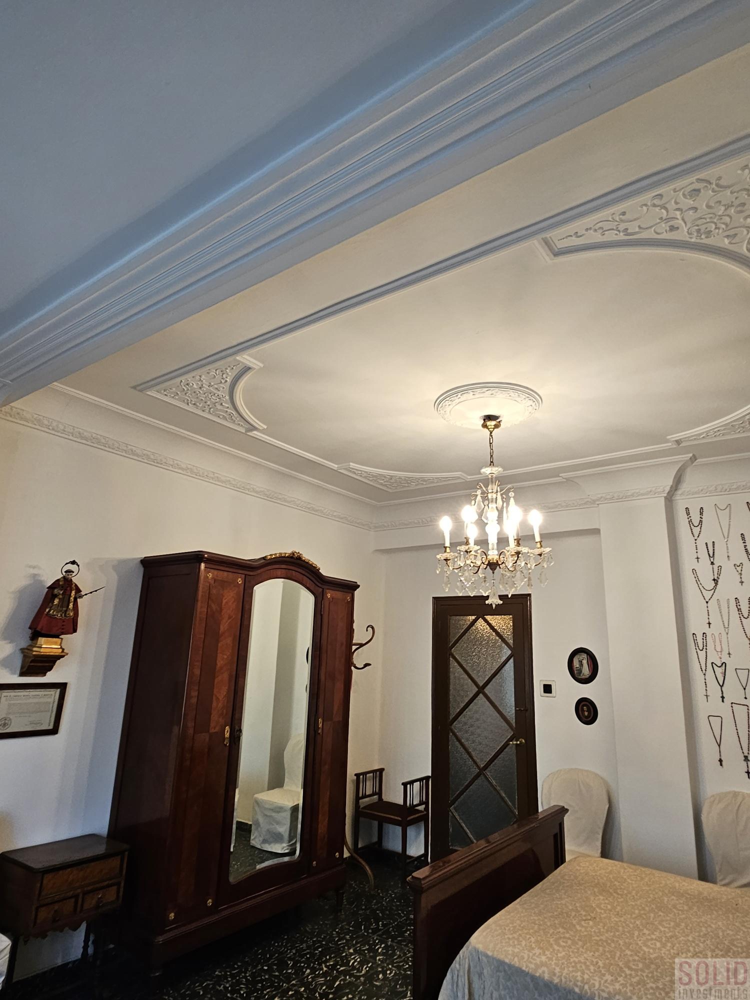 For sale of flat in Valencia