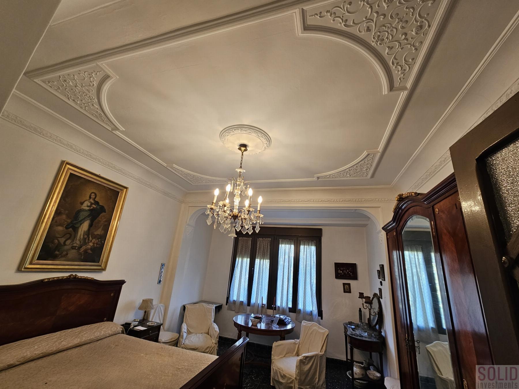 For sale of flat in Valencia