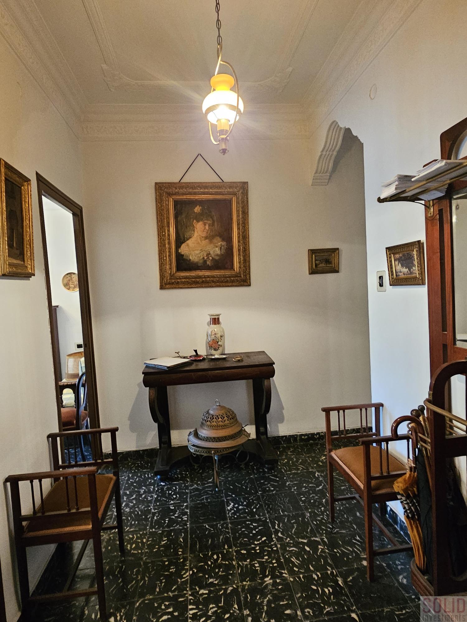 For sale of flat in Valencia