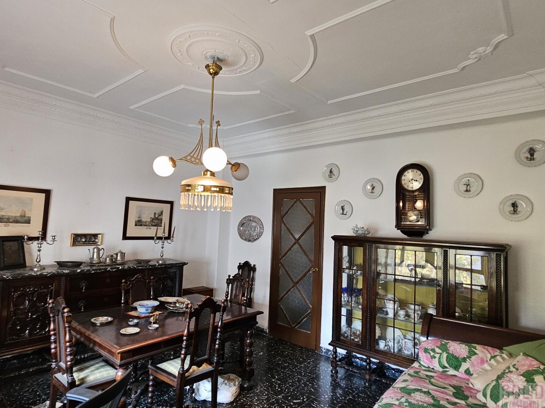 For sale of flat in Valencia