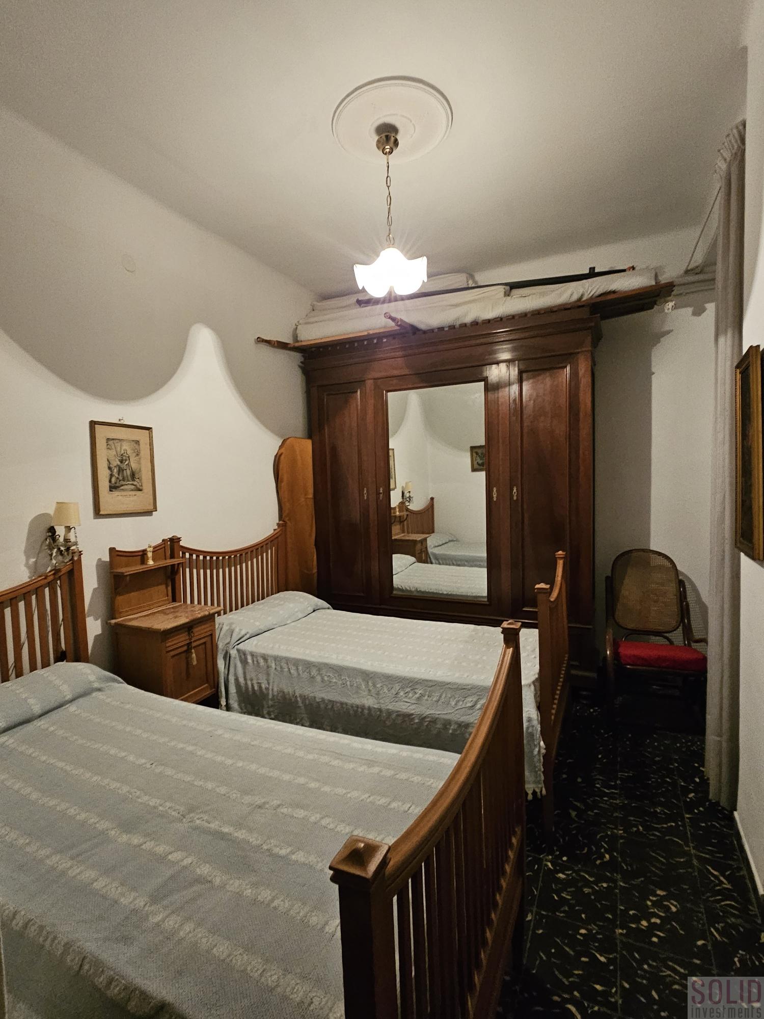 For sale of flat in Valencia