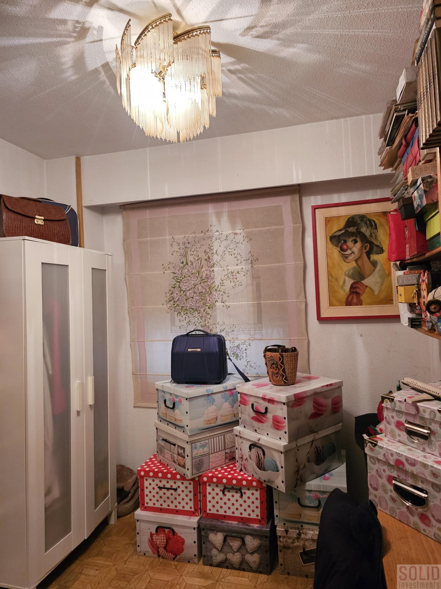 For sale of flat in Valencia