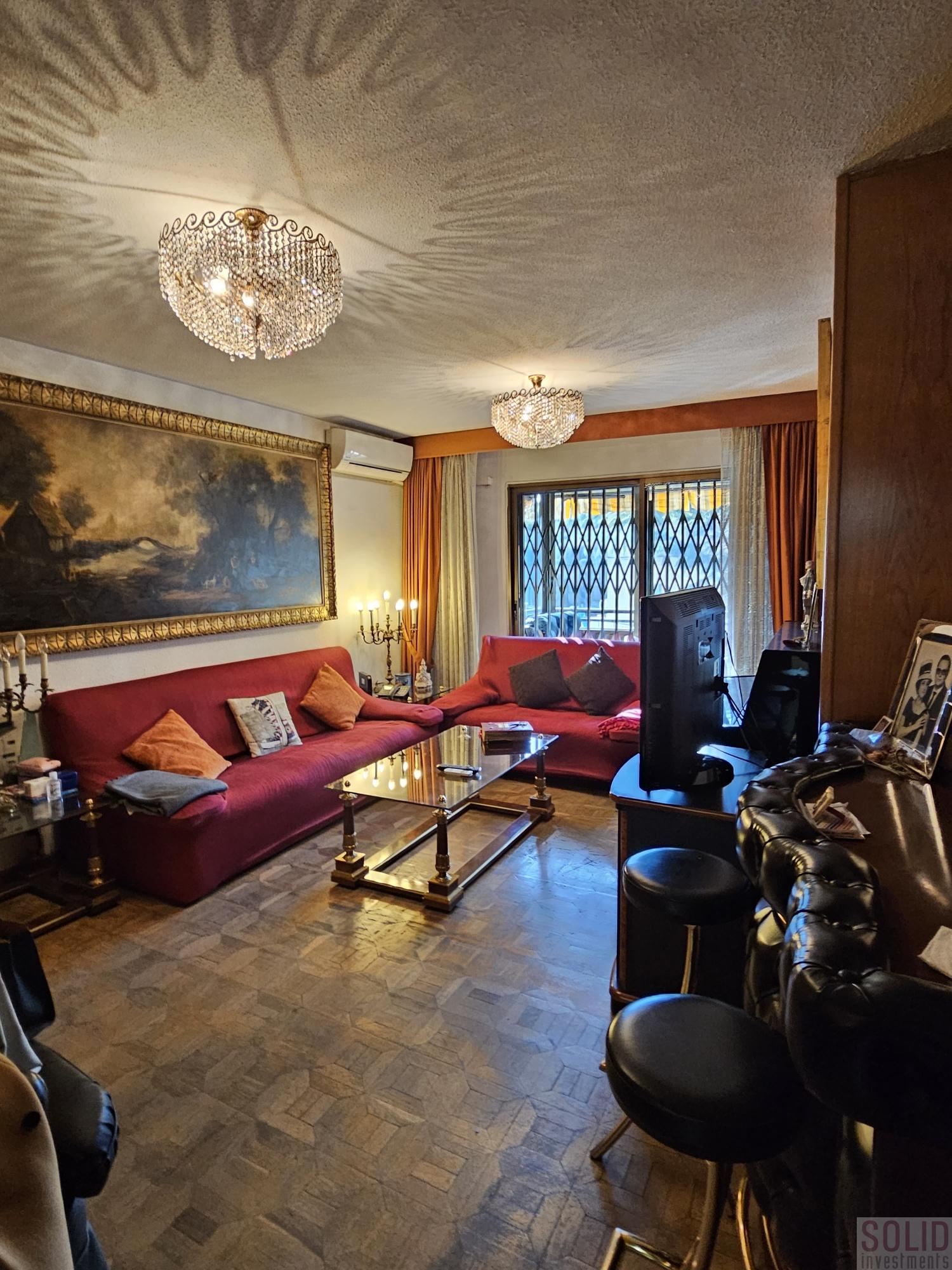 For sale of flat in Valencia
