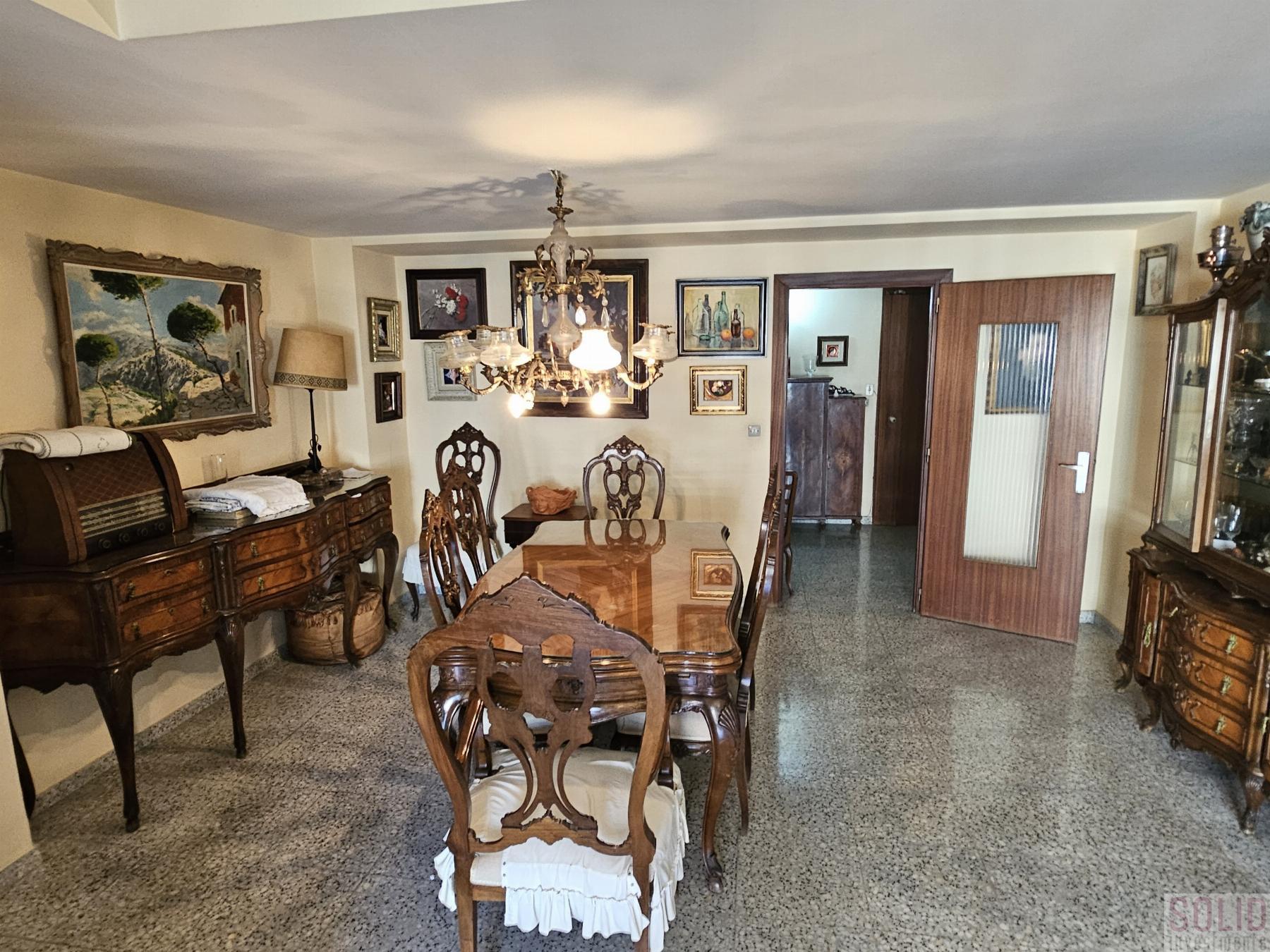 For sale of flat in Valencia