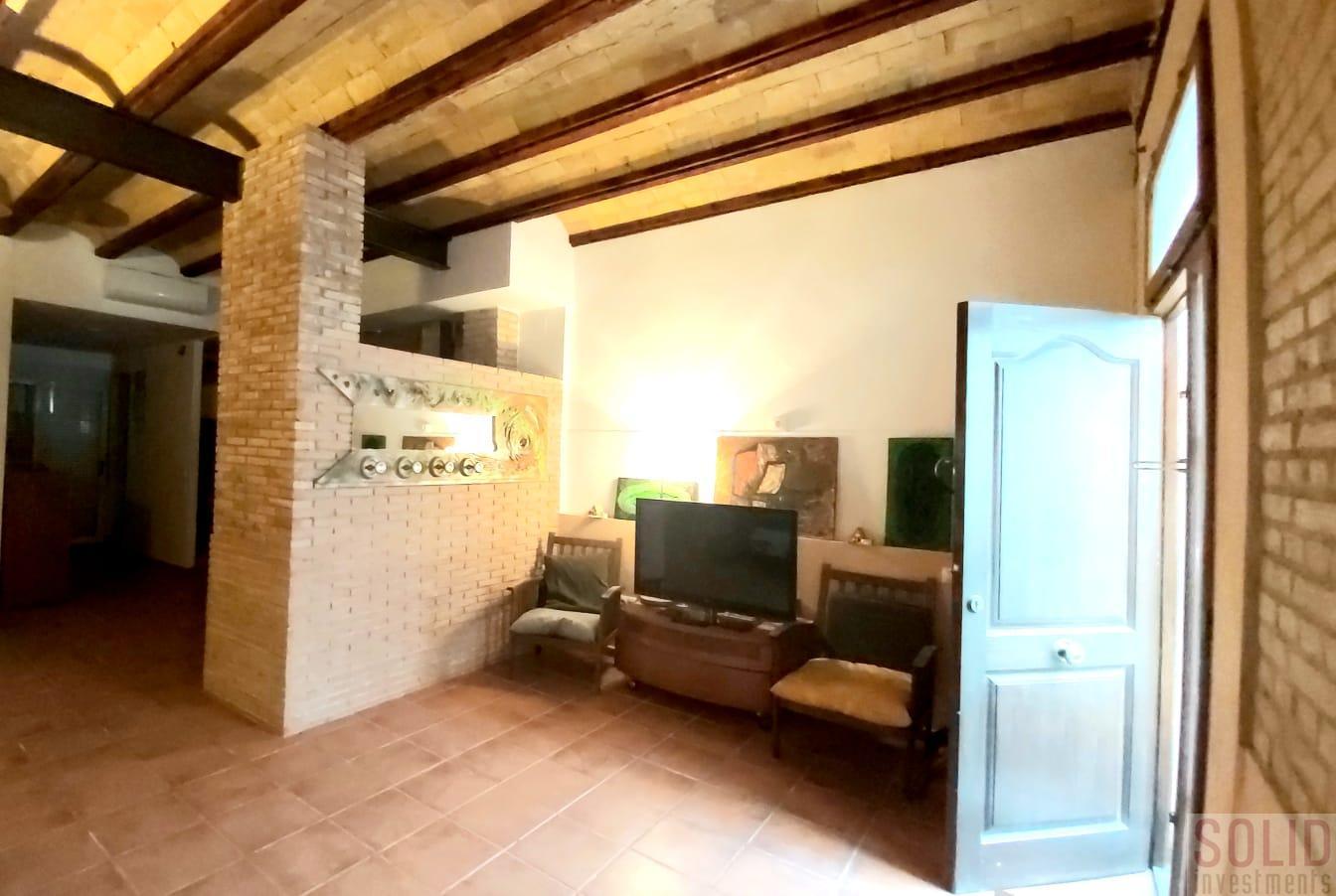 For sale of ground floor in Valencia