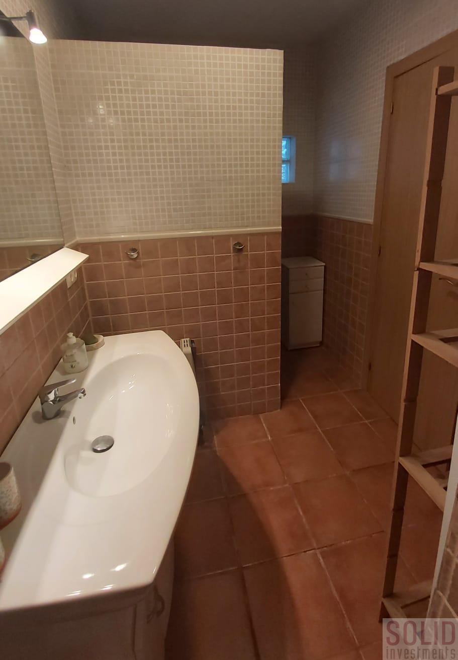 For sale of ground floor in Valencia