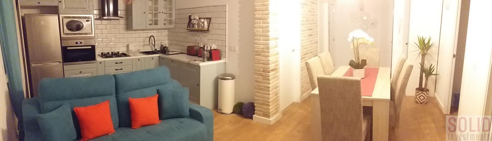 For sale of flat in Valencia