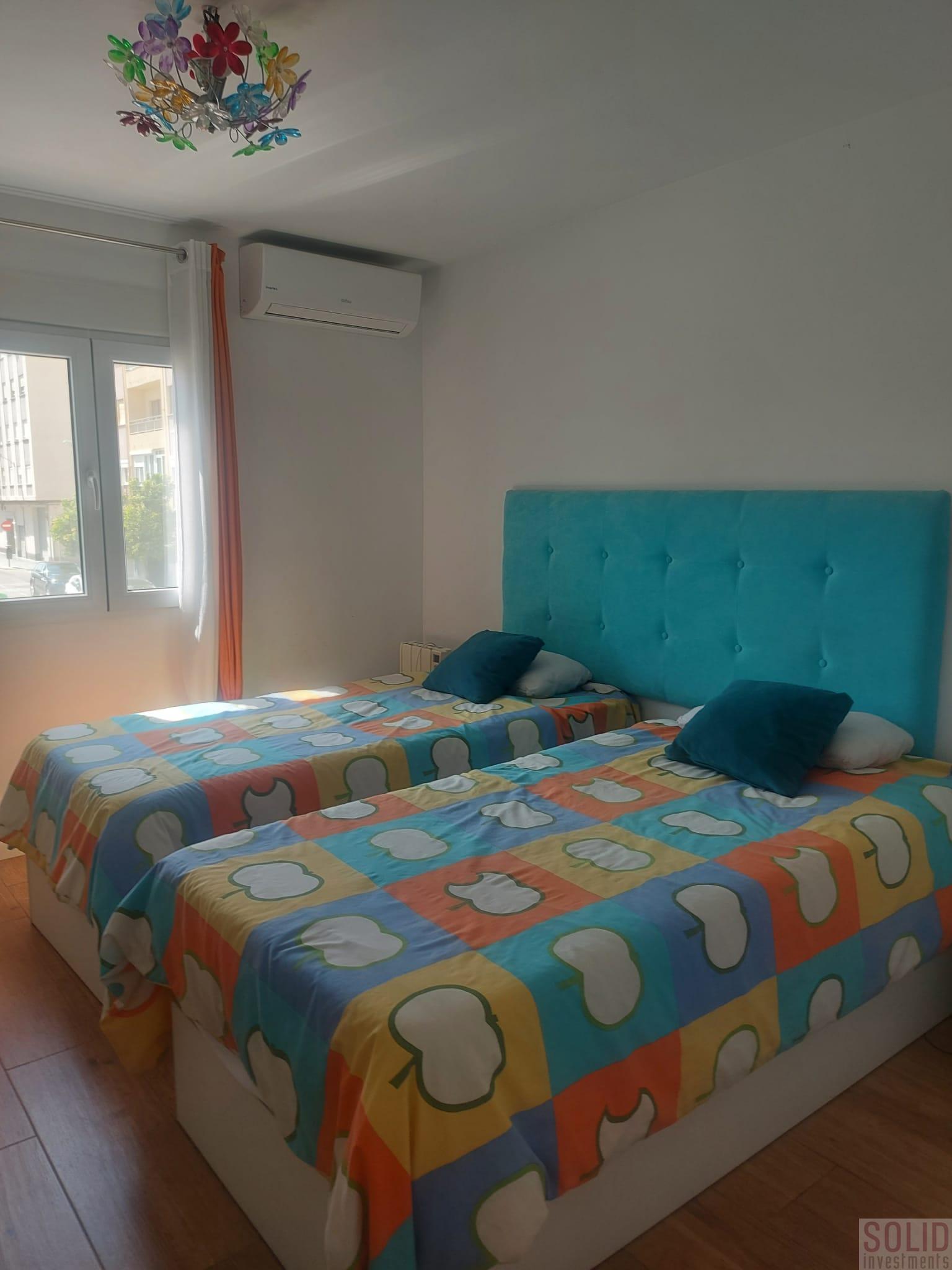 For sale of flat in Valencia