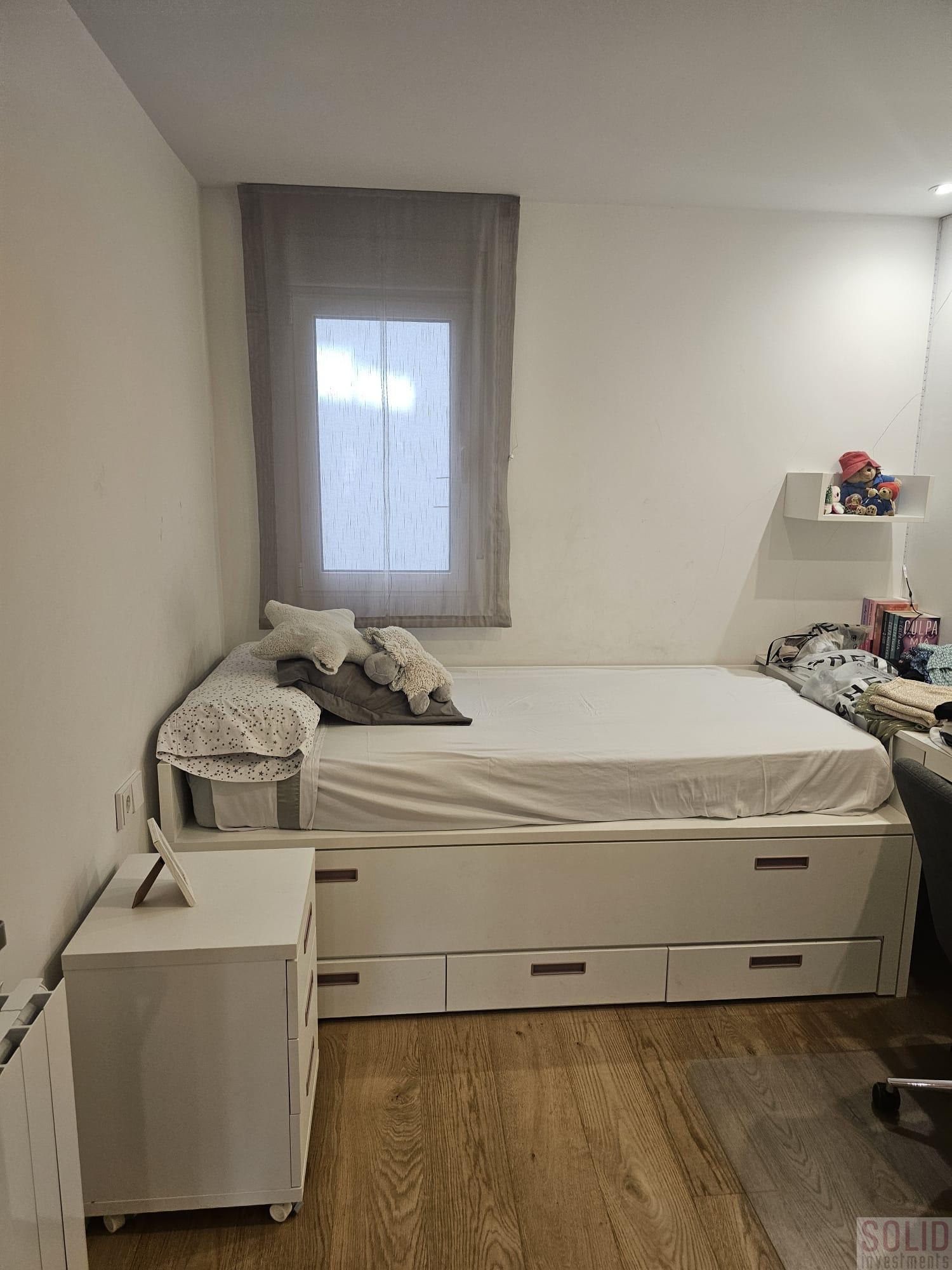 For sale of flat in Valencia