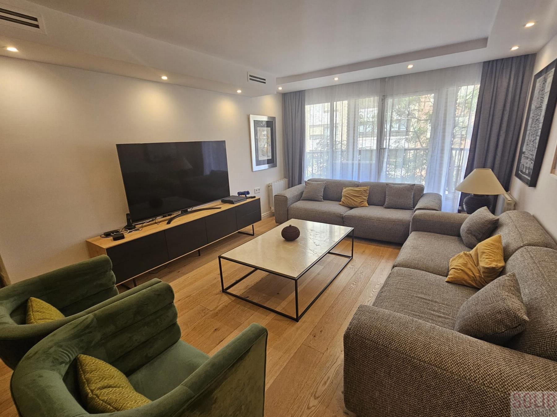 For sale of flat in Valencia