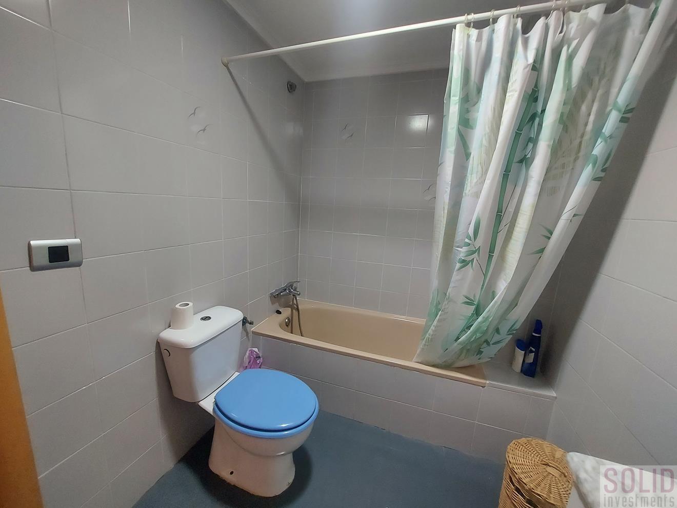 For sale of flat in Valencia