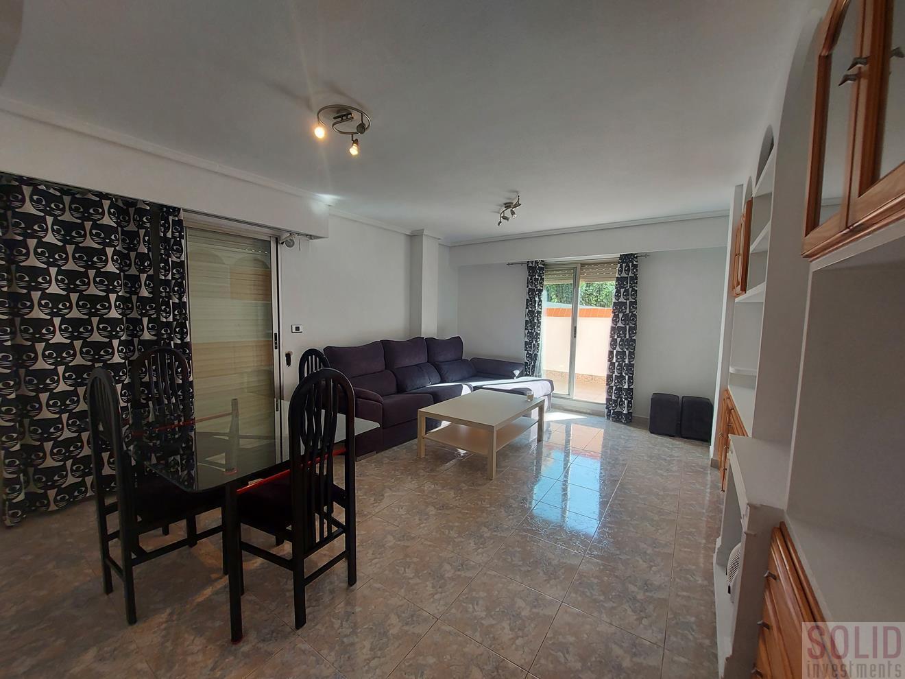 For sale of flat in Valencia