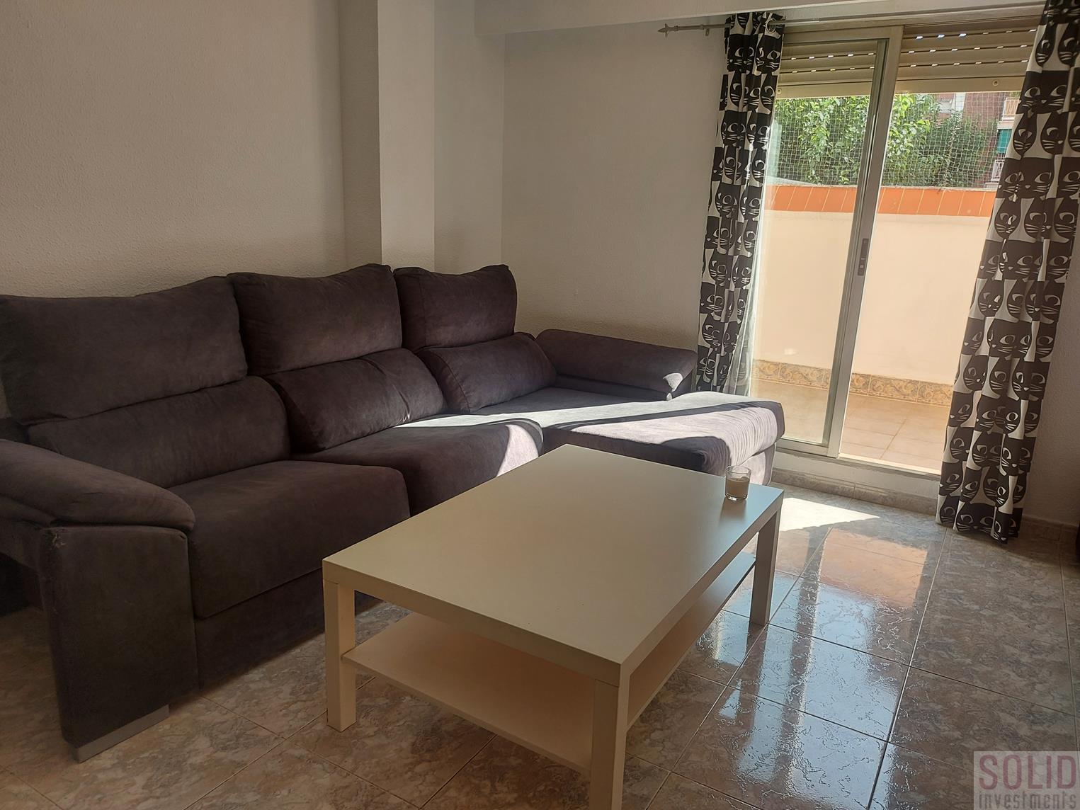 For sale of flat in Valencia