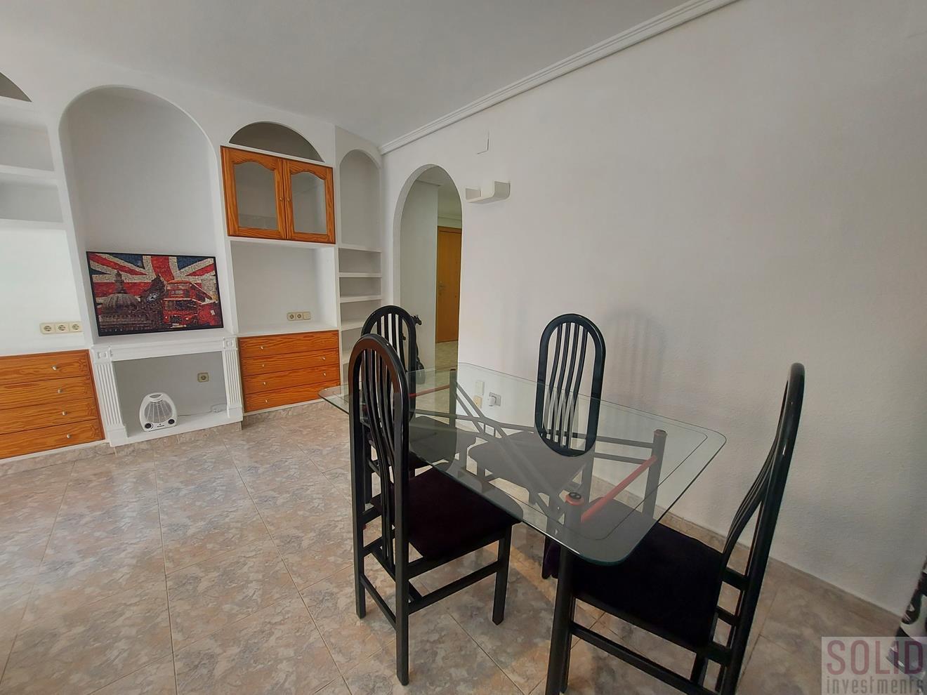 For sale of flat in Valencia