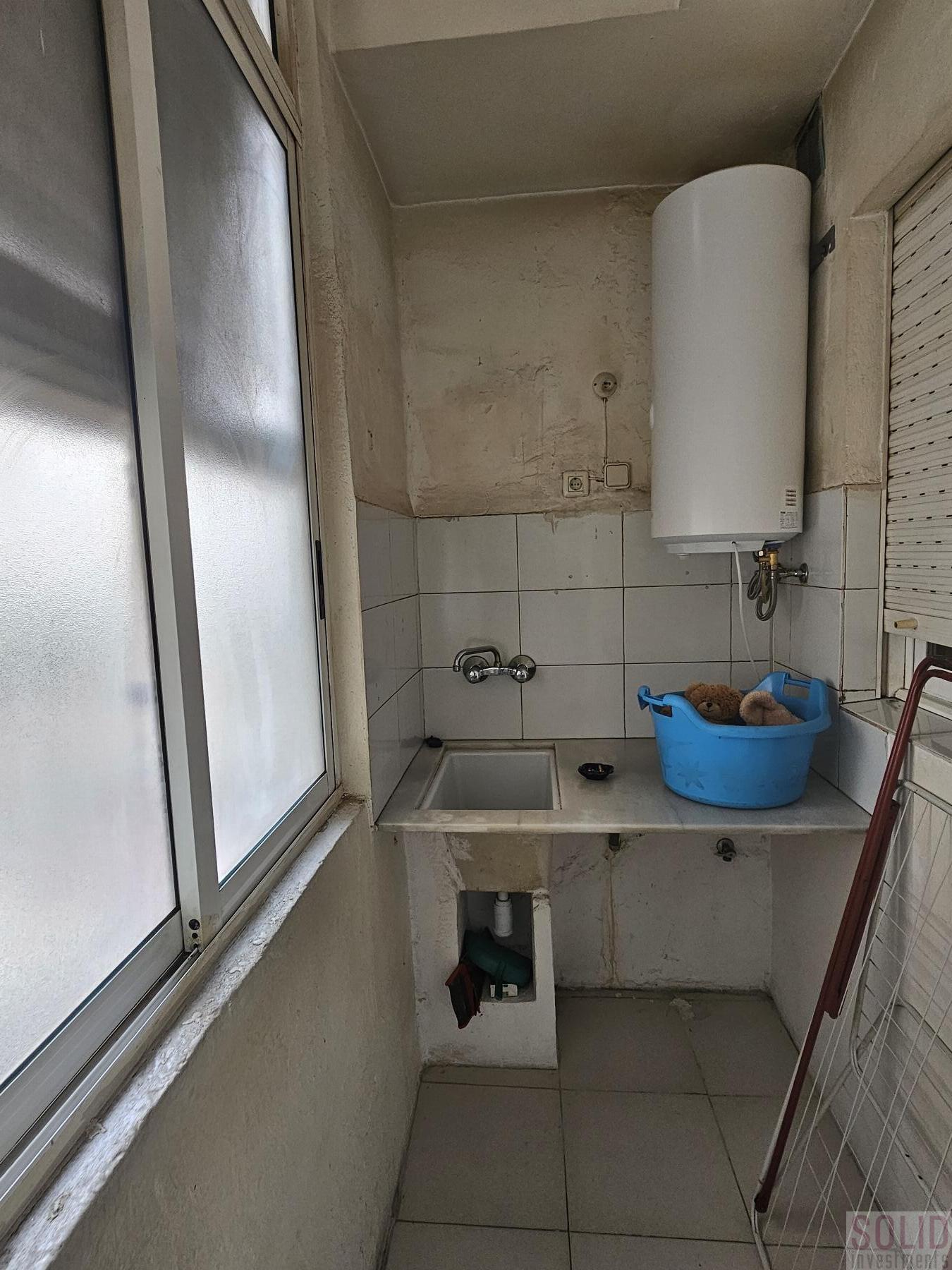 For sale of flat in Valencia