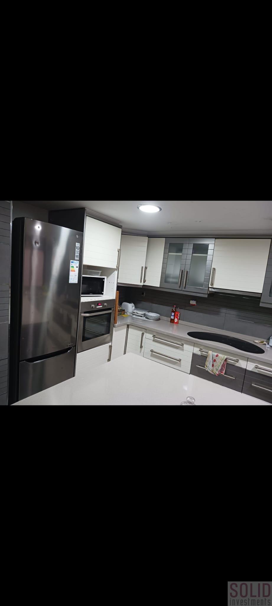 For sale of flat in Valencia