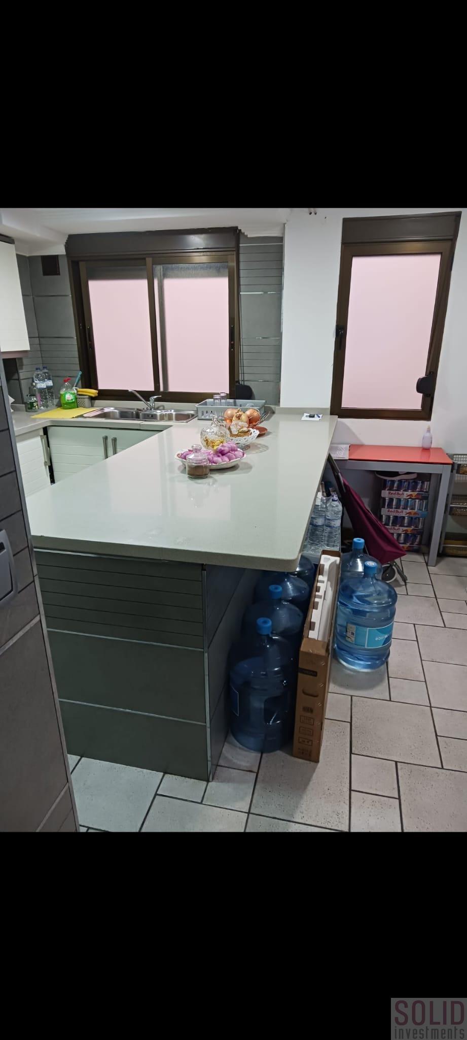 For sale of flat in Valencia