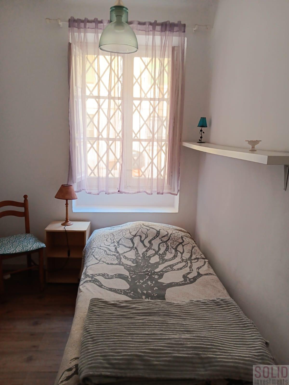 For sale of ground floor in Valencia