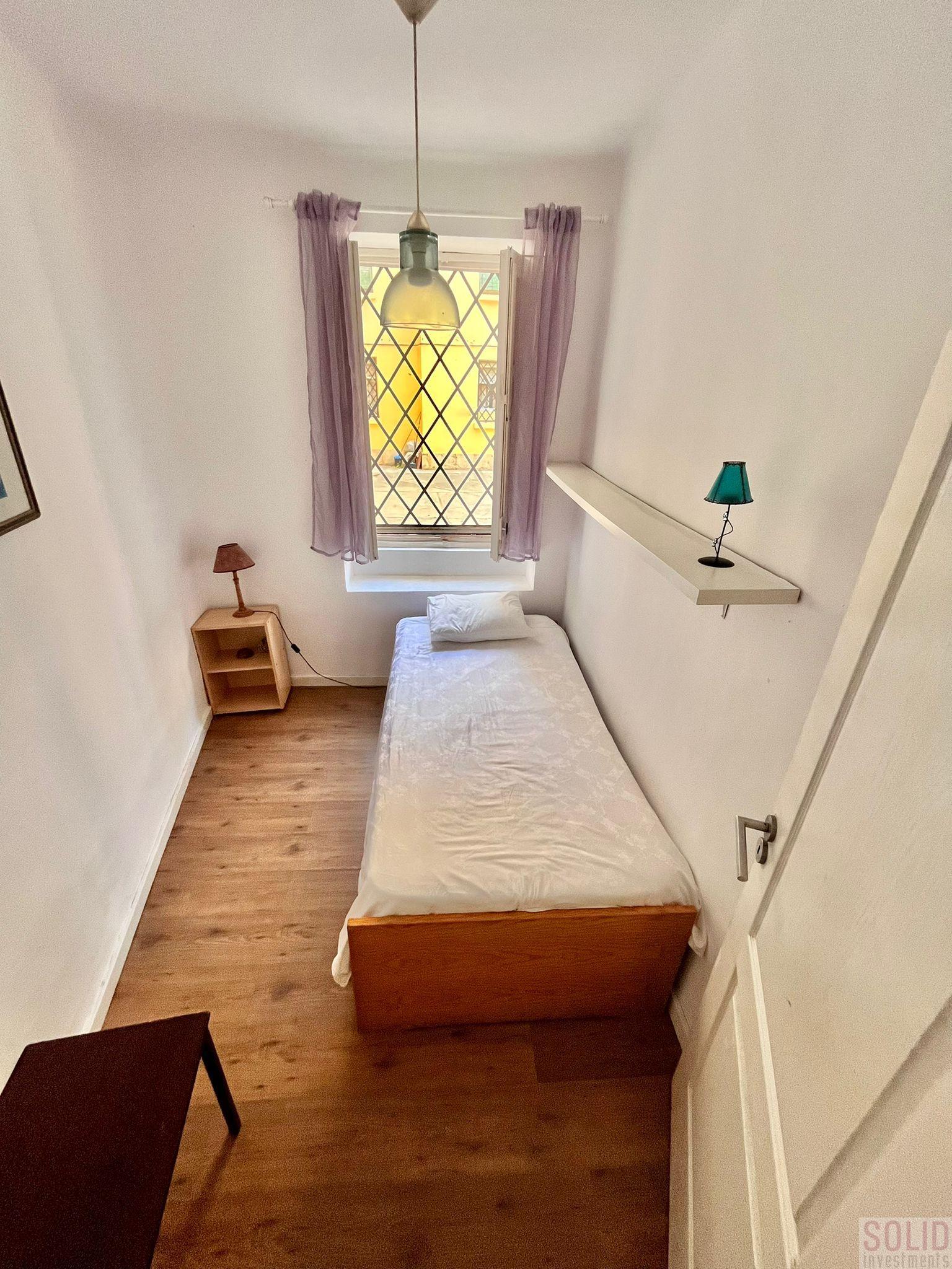 For sale of ground floor in Valencia