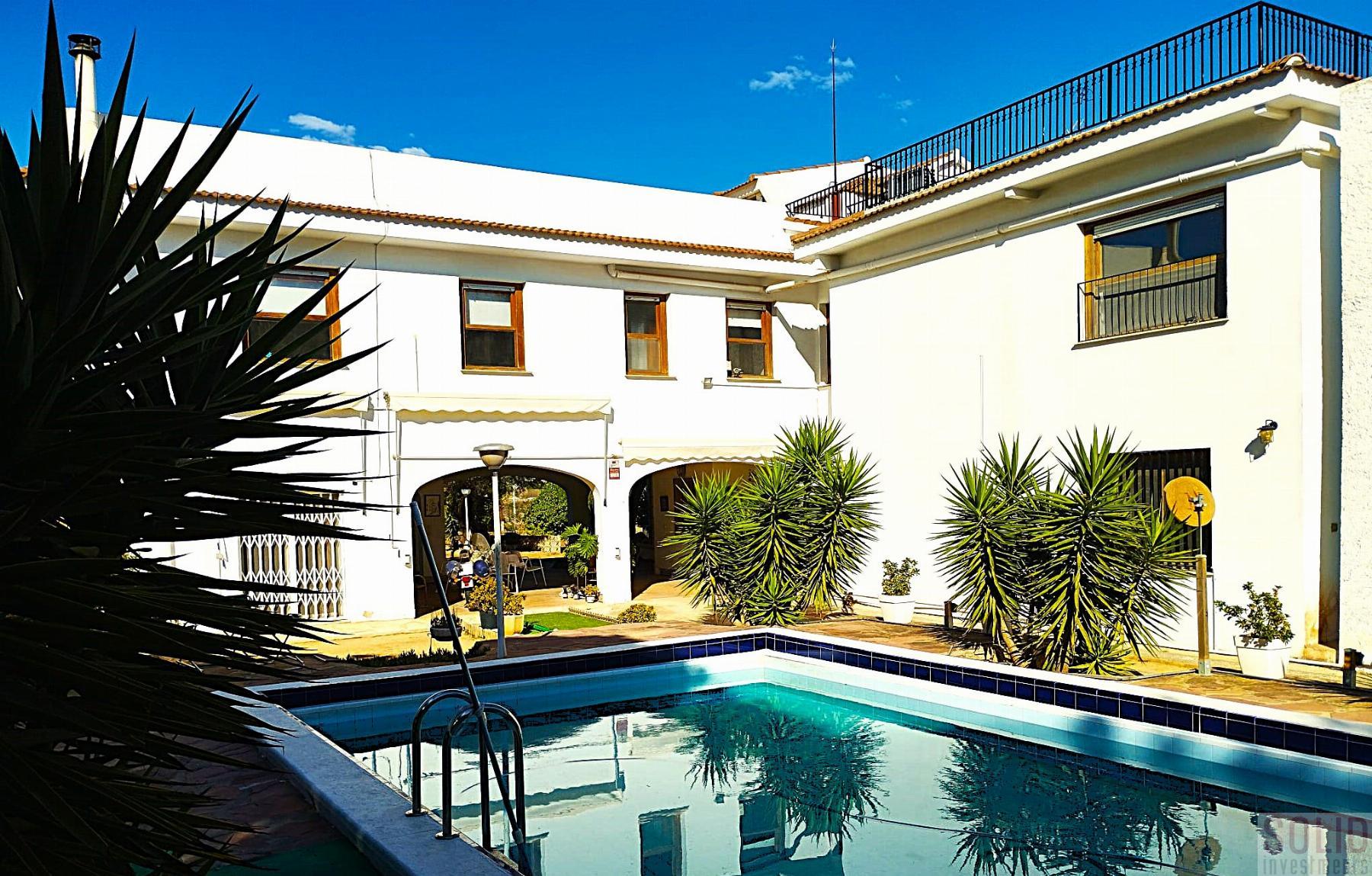 Venta de chalet en Rocafort