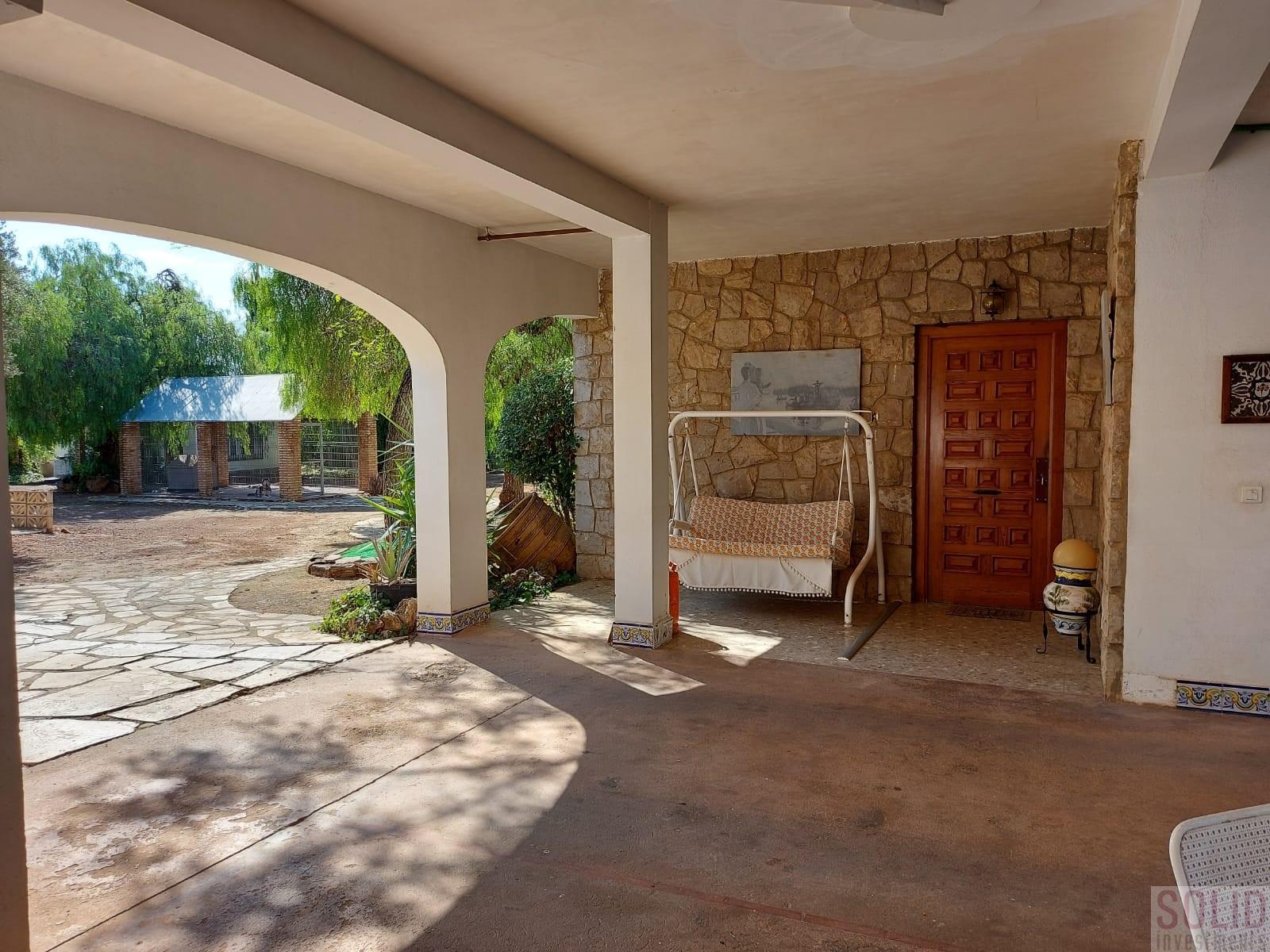 For sale of chalet in Rocafort
