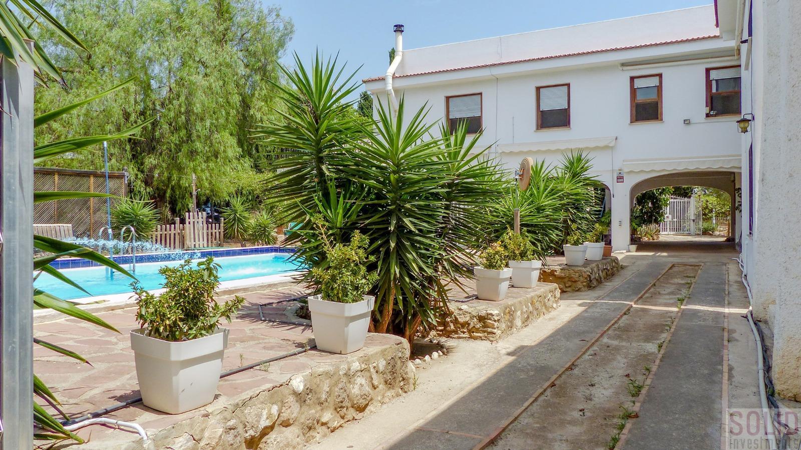 For sale of chalet in Rocafort