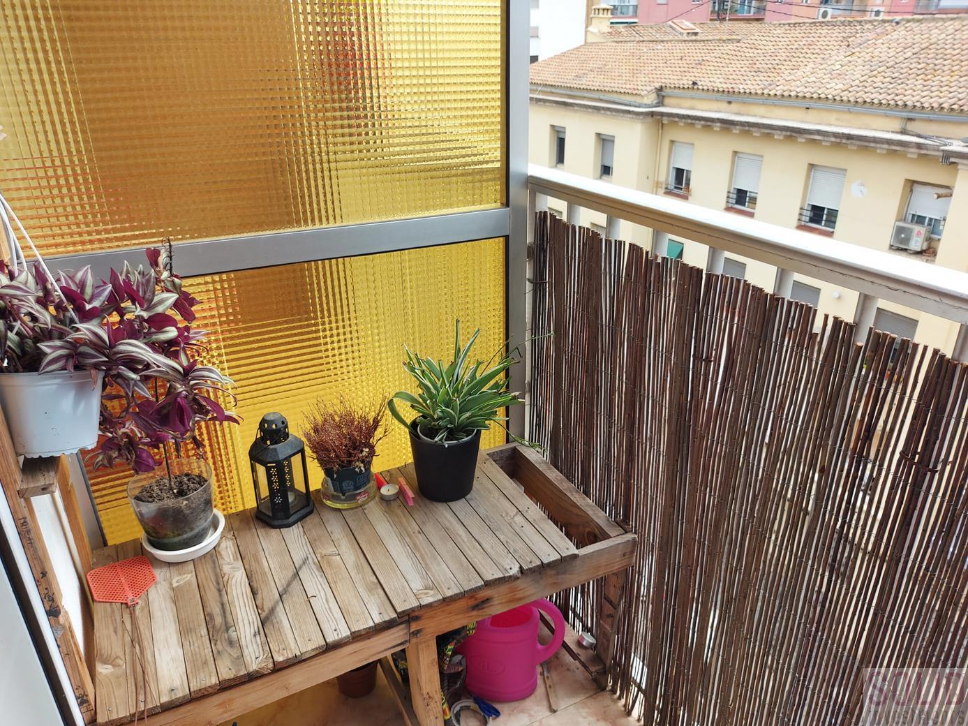 For sale of flat in Valencia