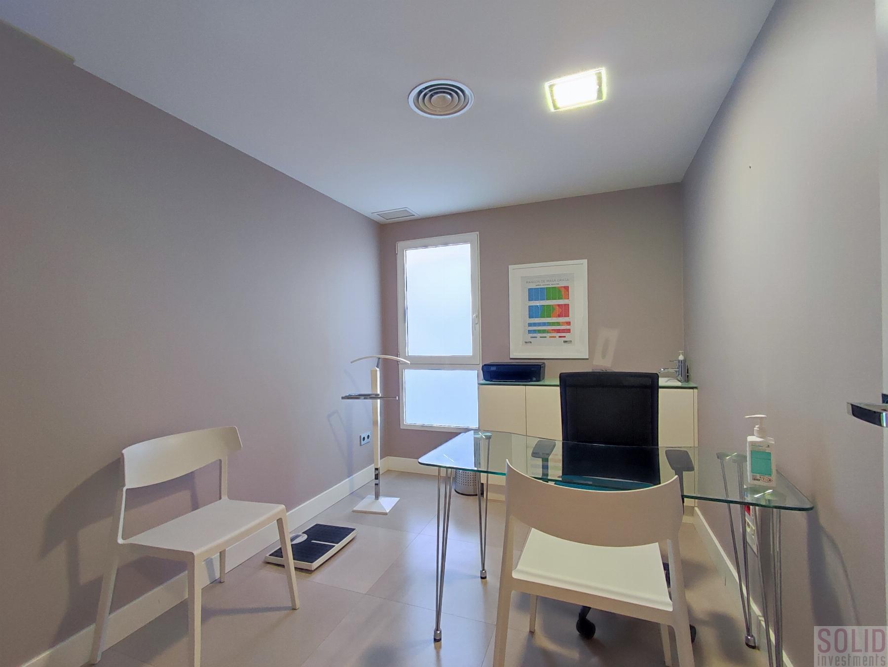 For sale of flat in Valencia