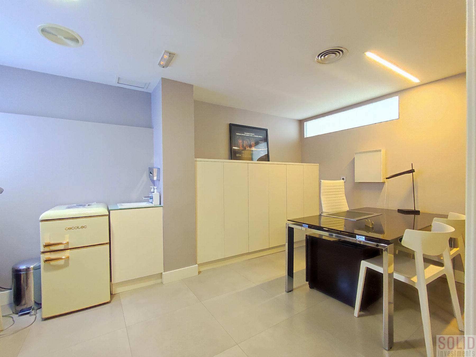 For sale of flat in Valencia