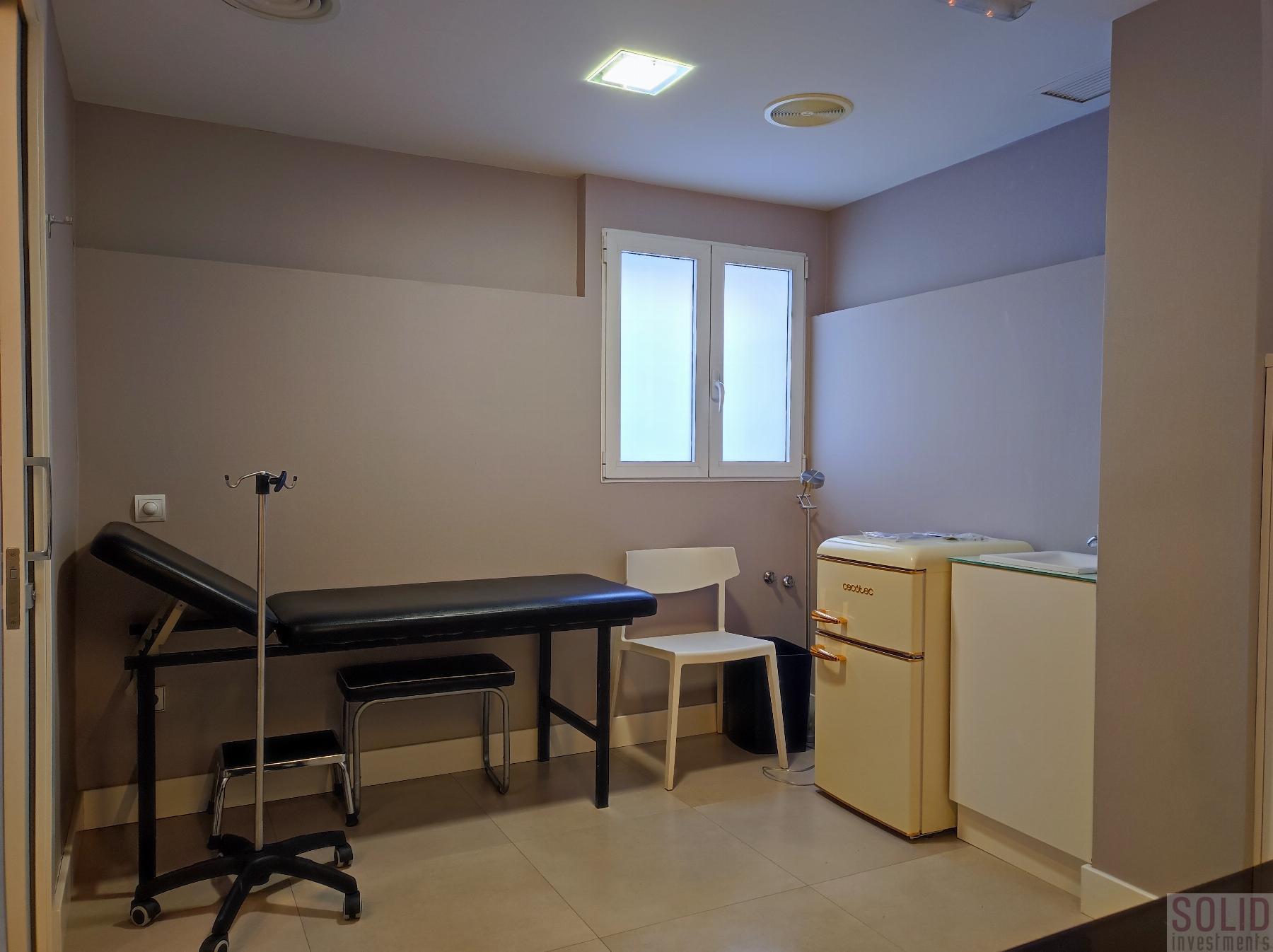 For sale of flat in Valencia