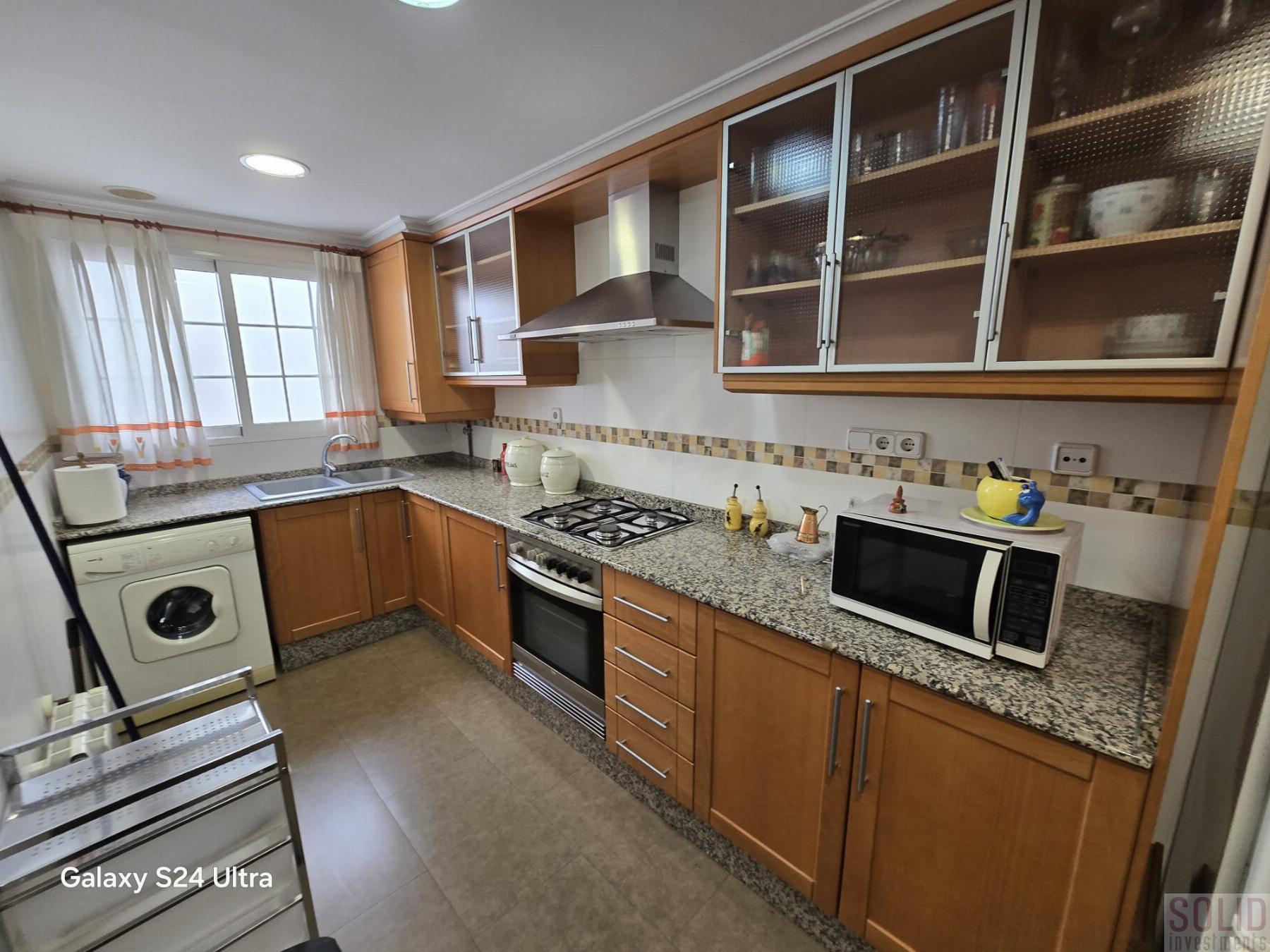 For sale of flat in Valencia