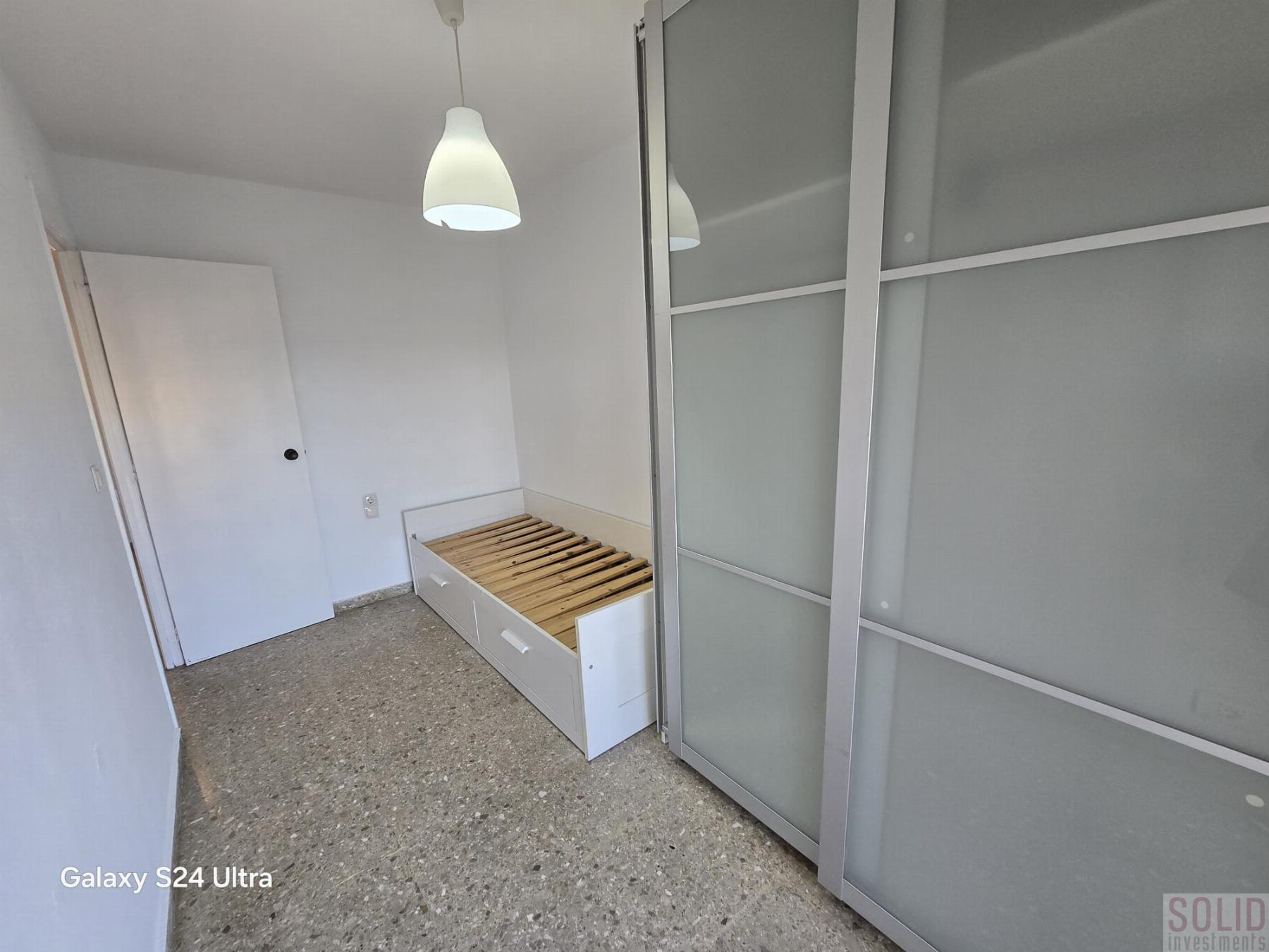 For rent of apartment in Valencia