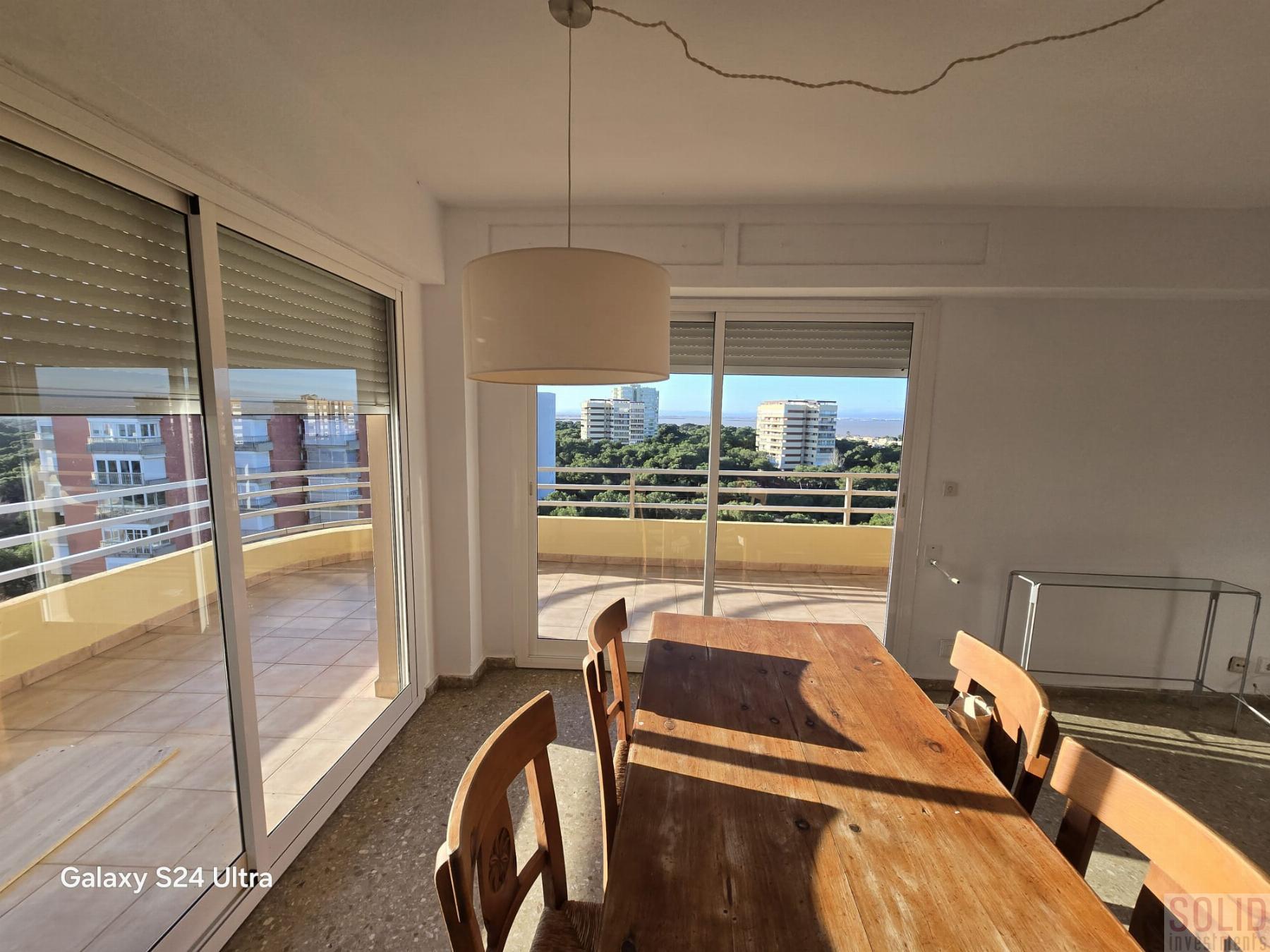 For rent of apartment in Valencia