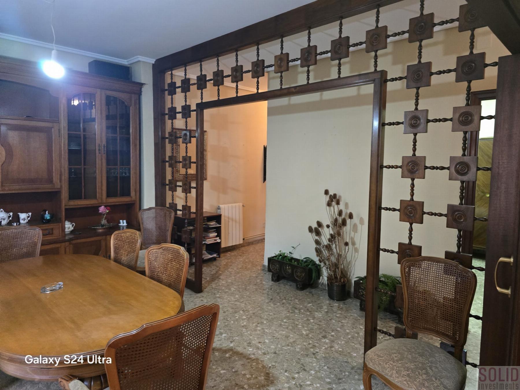 For sale of flat in Valencia