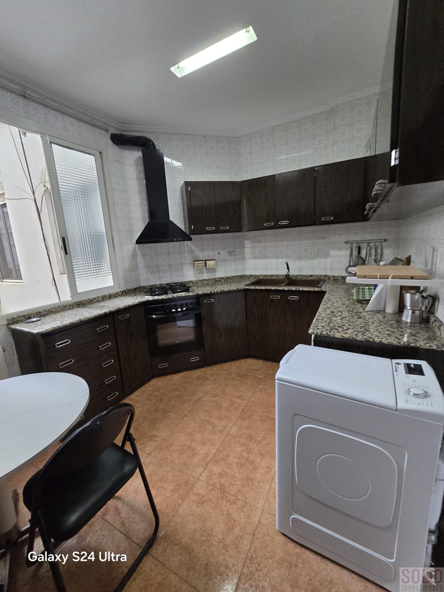 For sale of flat in Valencia