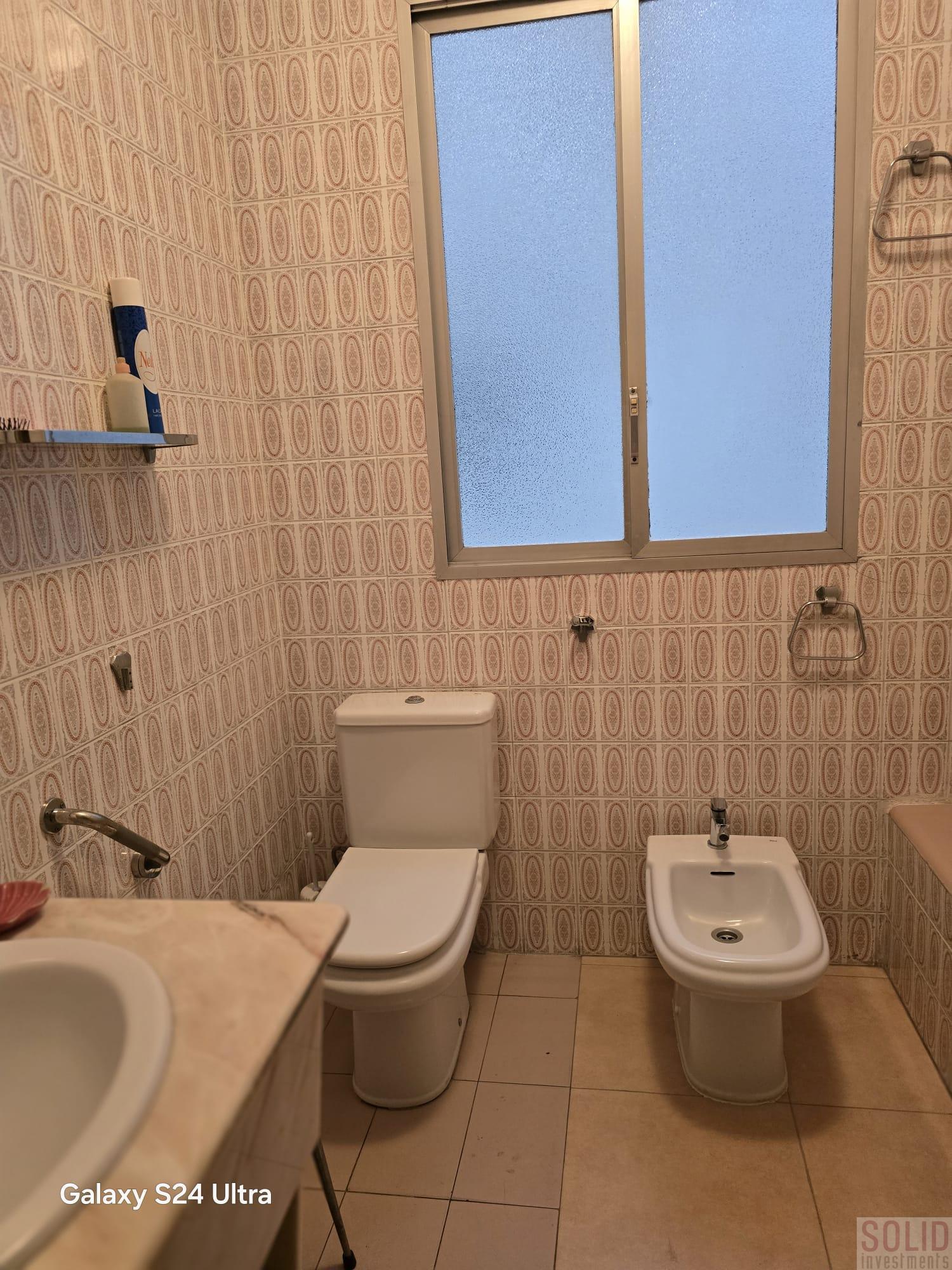 For sale of flat in Valencia