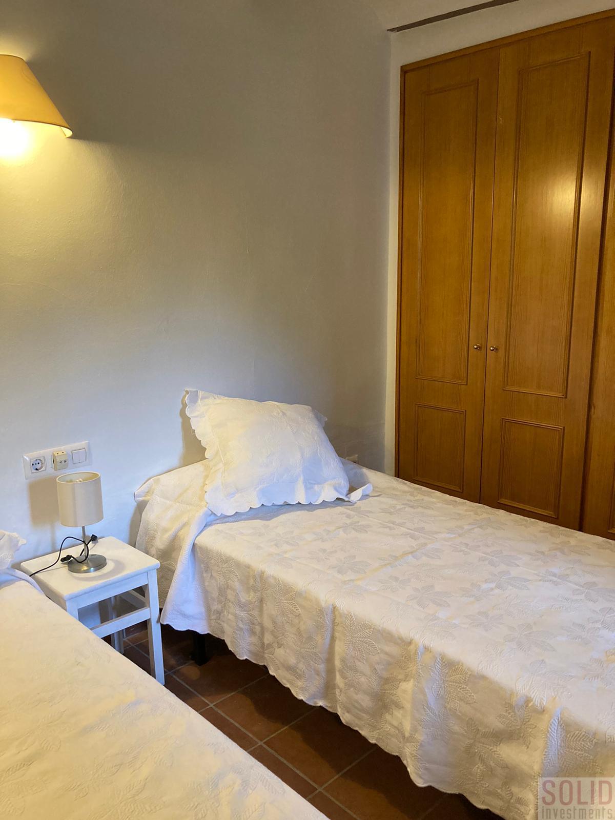 For sale of chalet in Rocafort