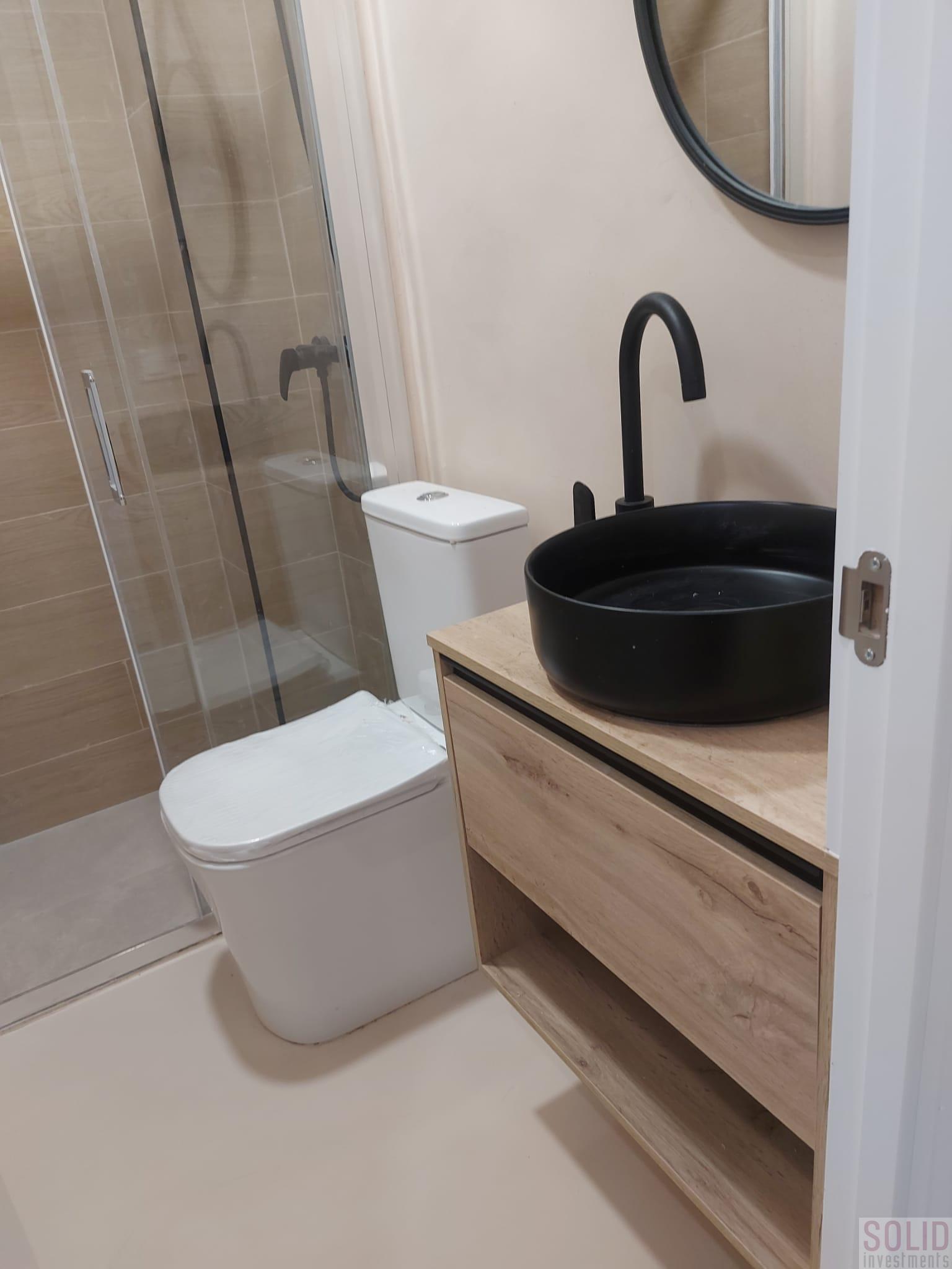 For sale of flat in Valencia