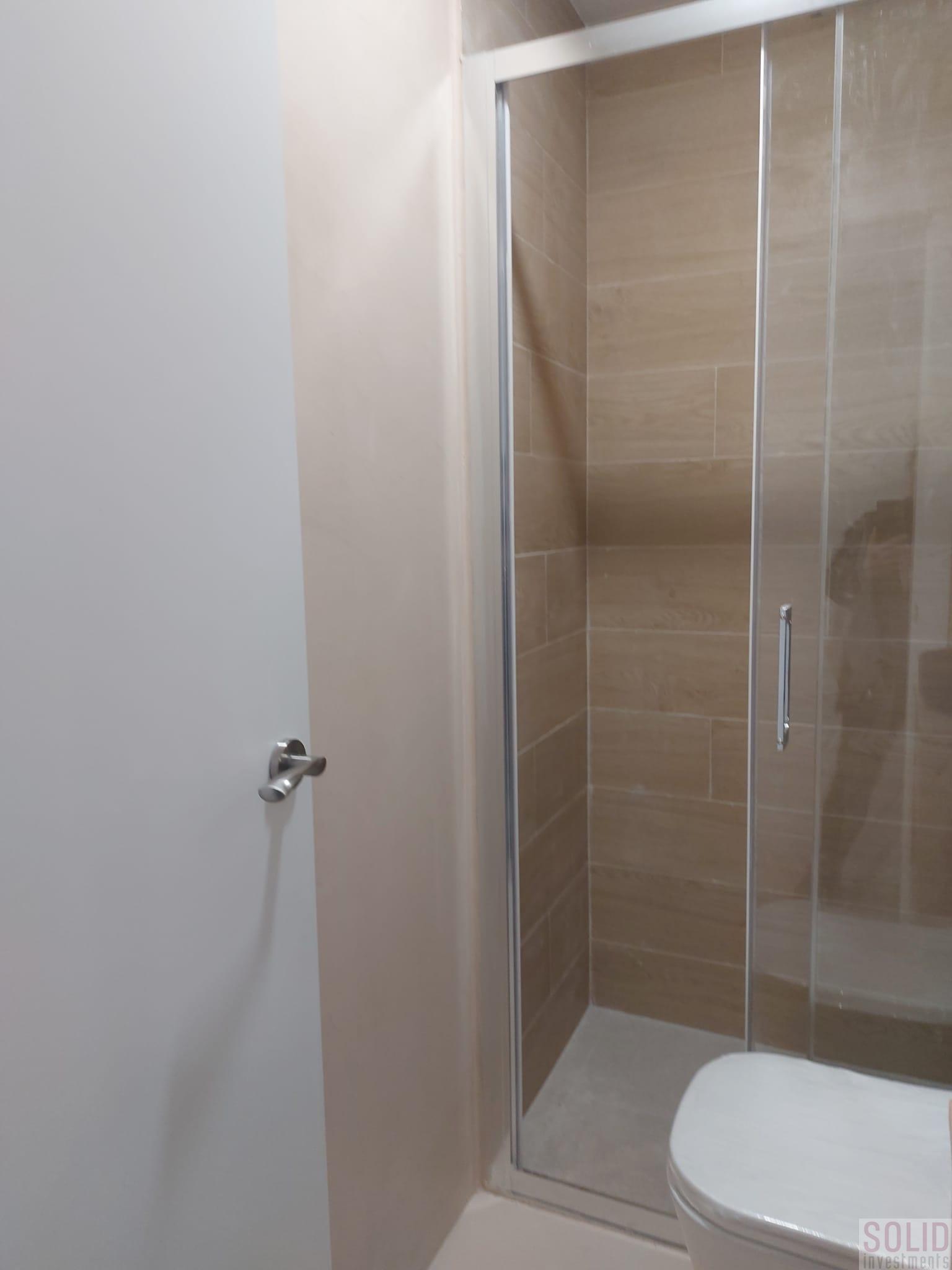 For sale of flat in Valencia