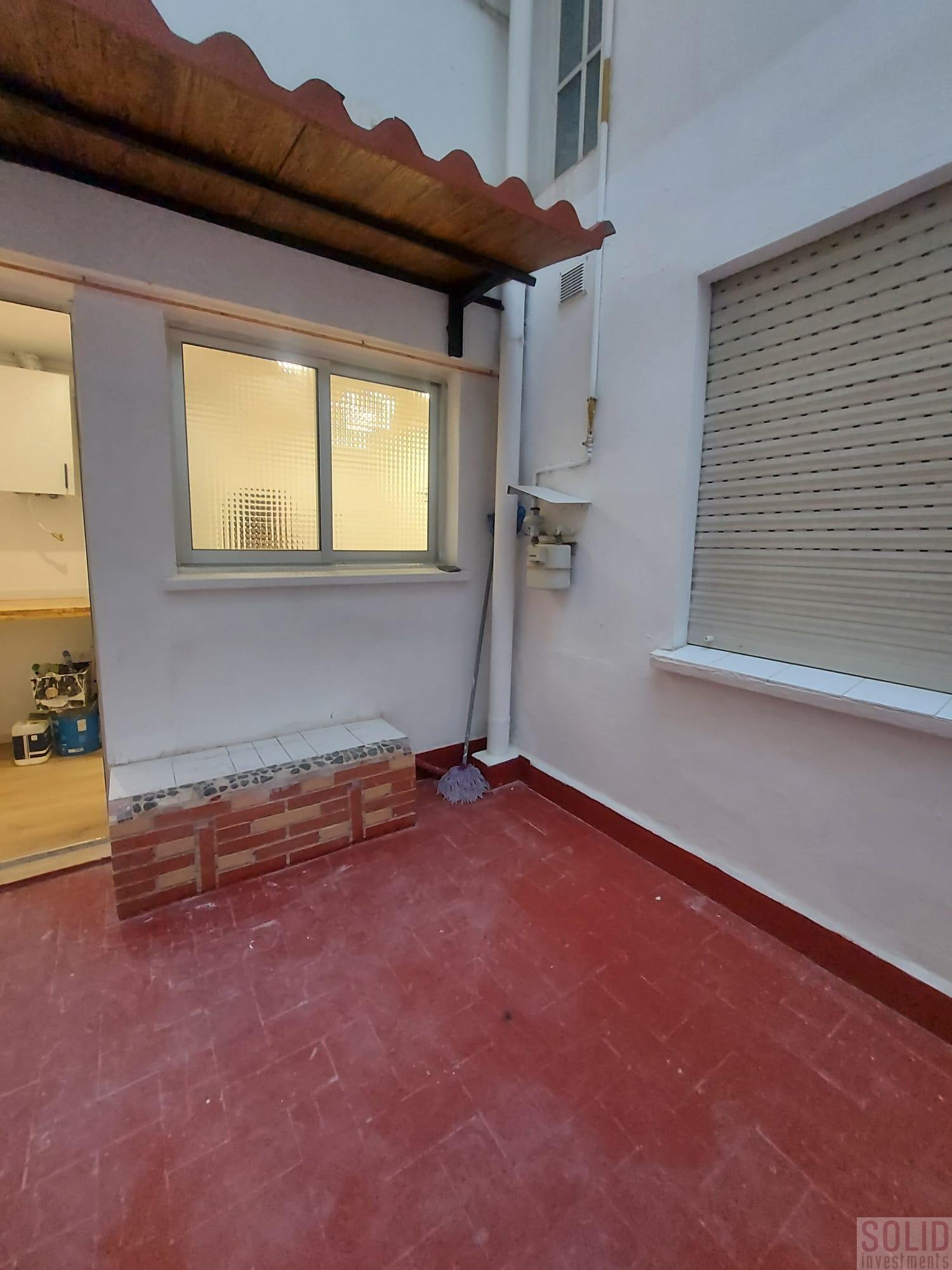 For sale of flat in Valencia