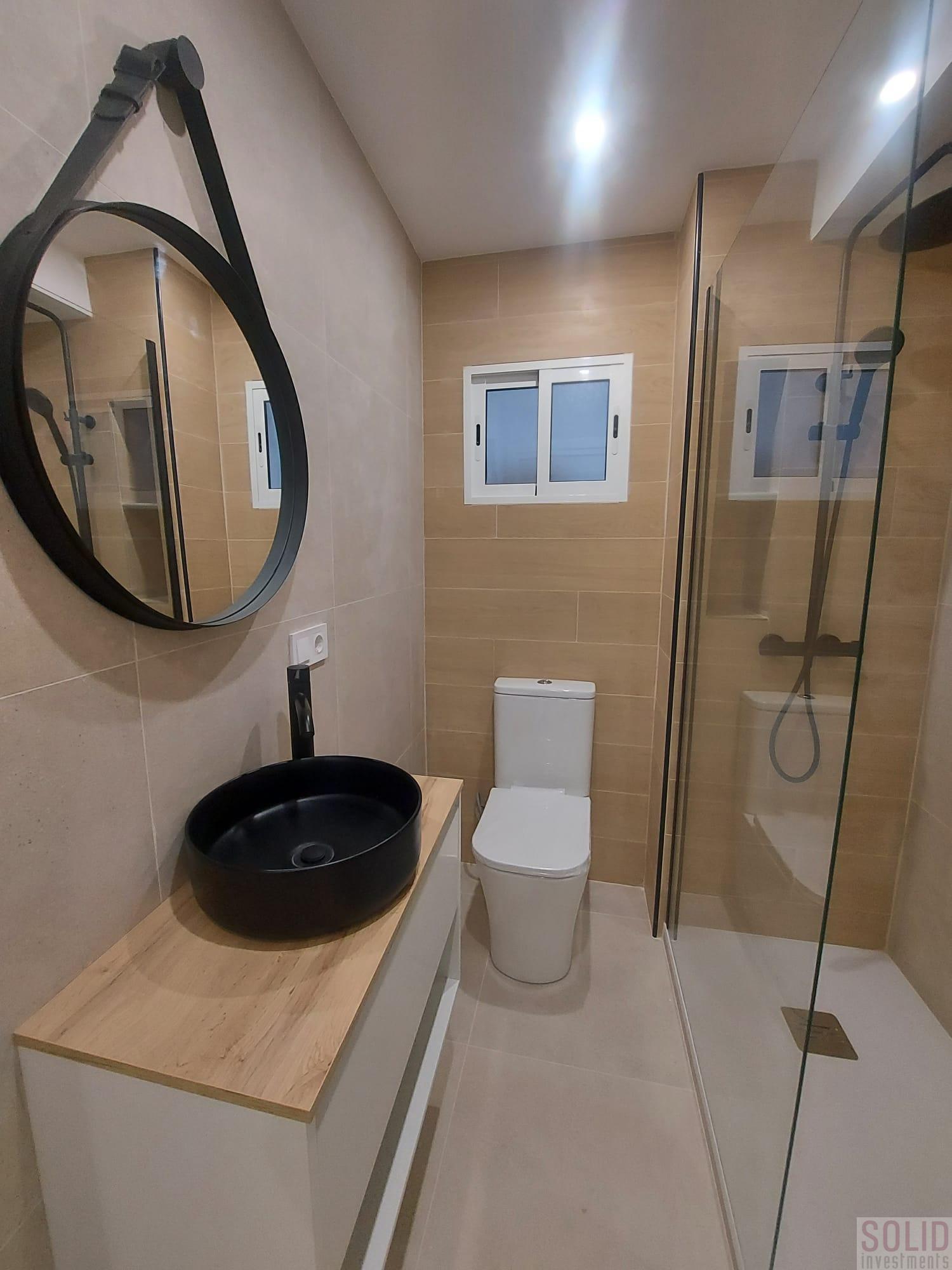 For sale of flat in Valencia