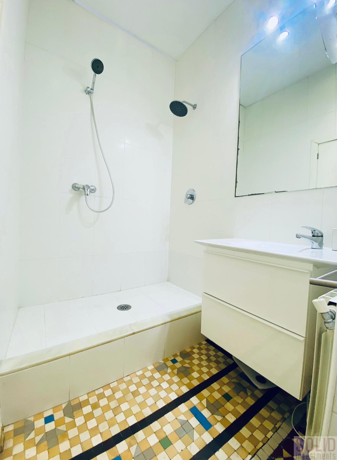For rent of flat in Valencia