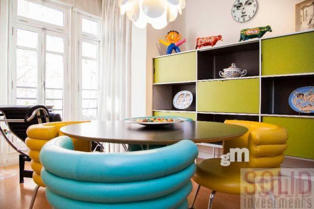 For sale of flat in Valencia