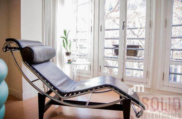 For sale of flat in Valencia
