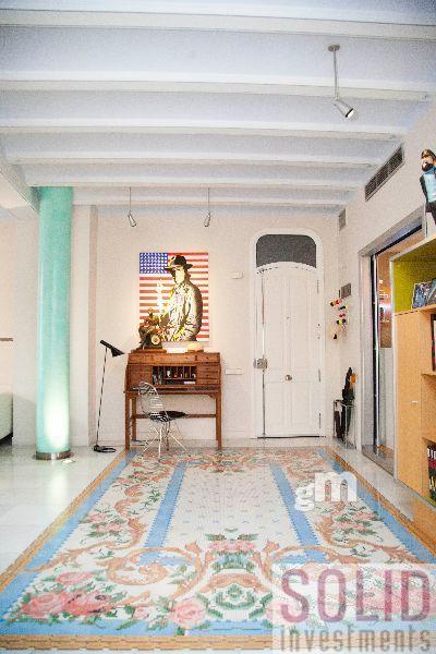 For sale of flat in Valencia