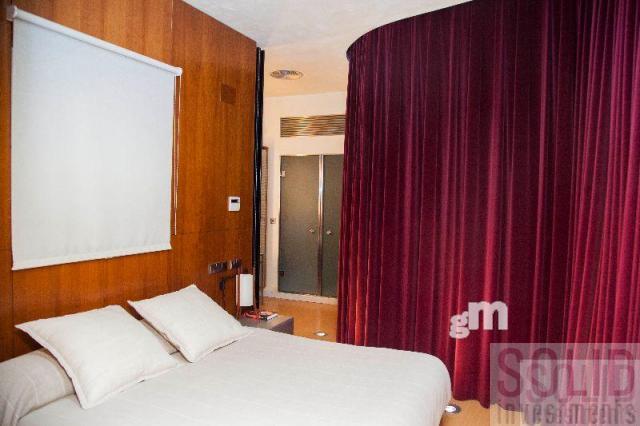 For sale of flat in Valencia