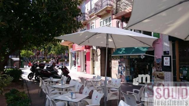 For sale of commercial in Valencia