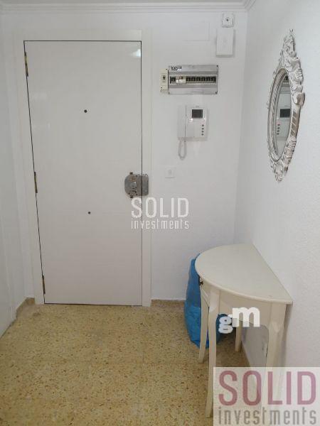 For sale of flat in Valencia