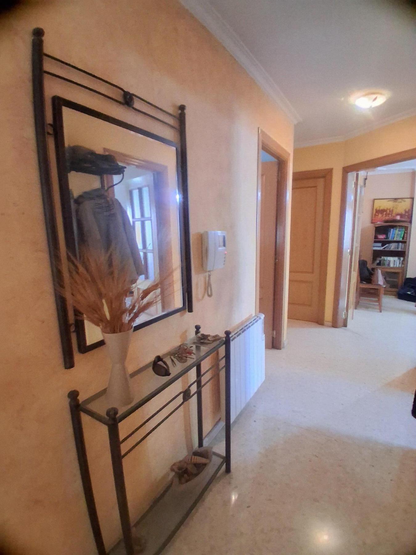 For sale of flat in Cheste